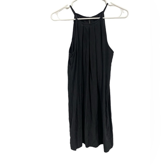 Amanda Uprichard Dresses & Skirts - Amanda Uprichard 100% Silk Pleated Halter Mini Dress Gold Button Detail Sz Small